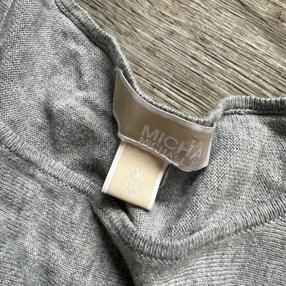 Michael Kors 1x grey top‎